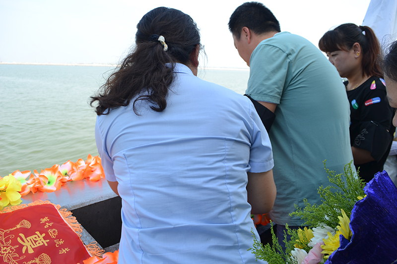北京骨灰海撒安灵海葬服务案例